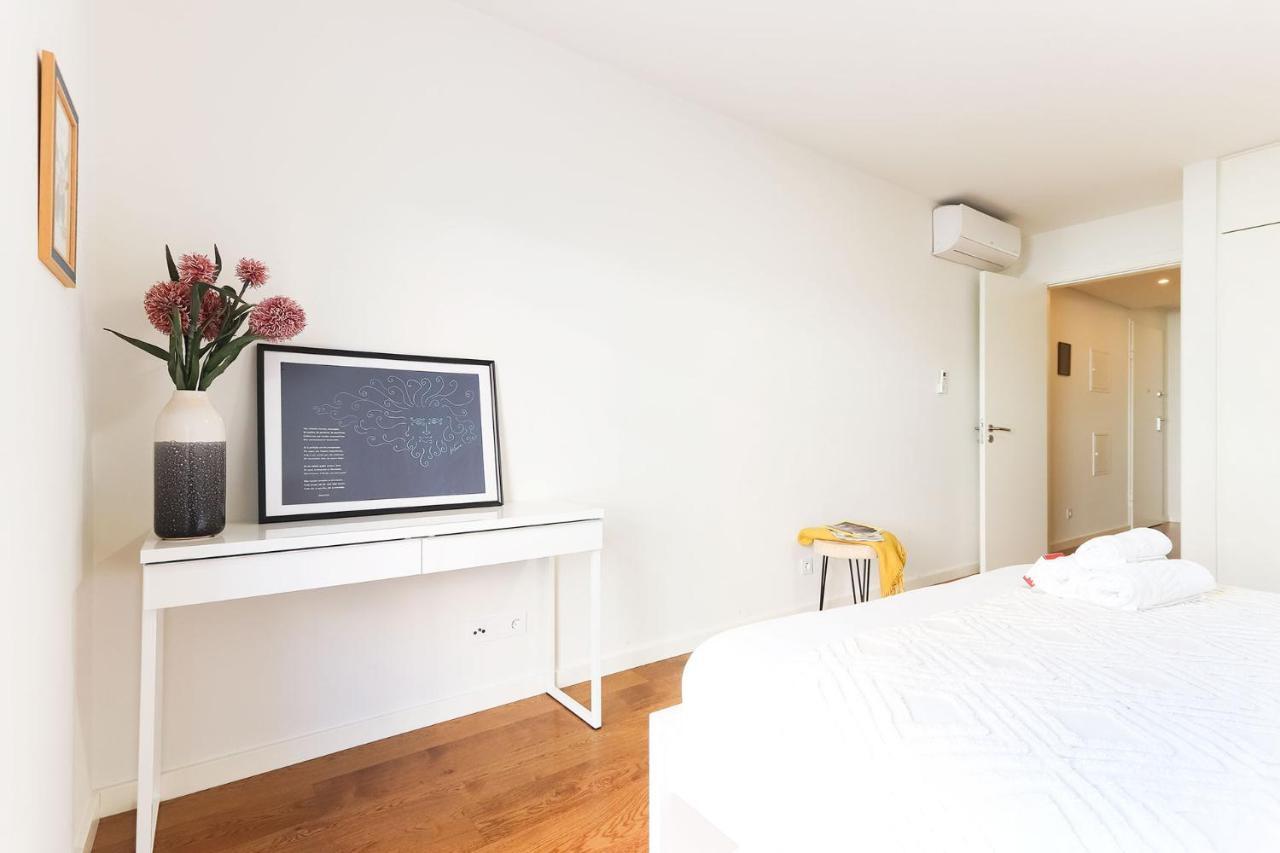 Appartamento Sao Bento Harmony By Homing Lisbona Esterno foto