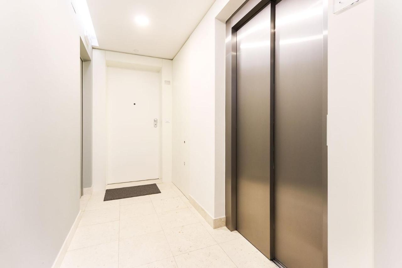 Appartamento Sao Bento Harmony By Homing Lisbona Esterno foto